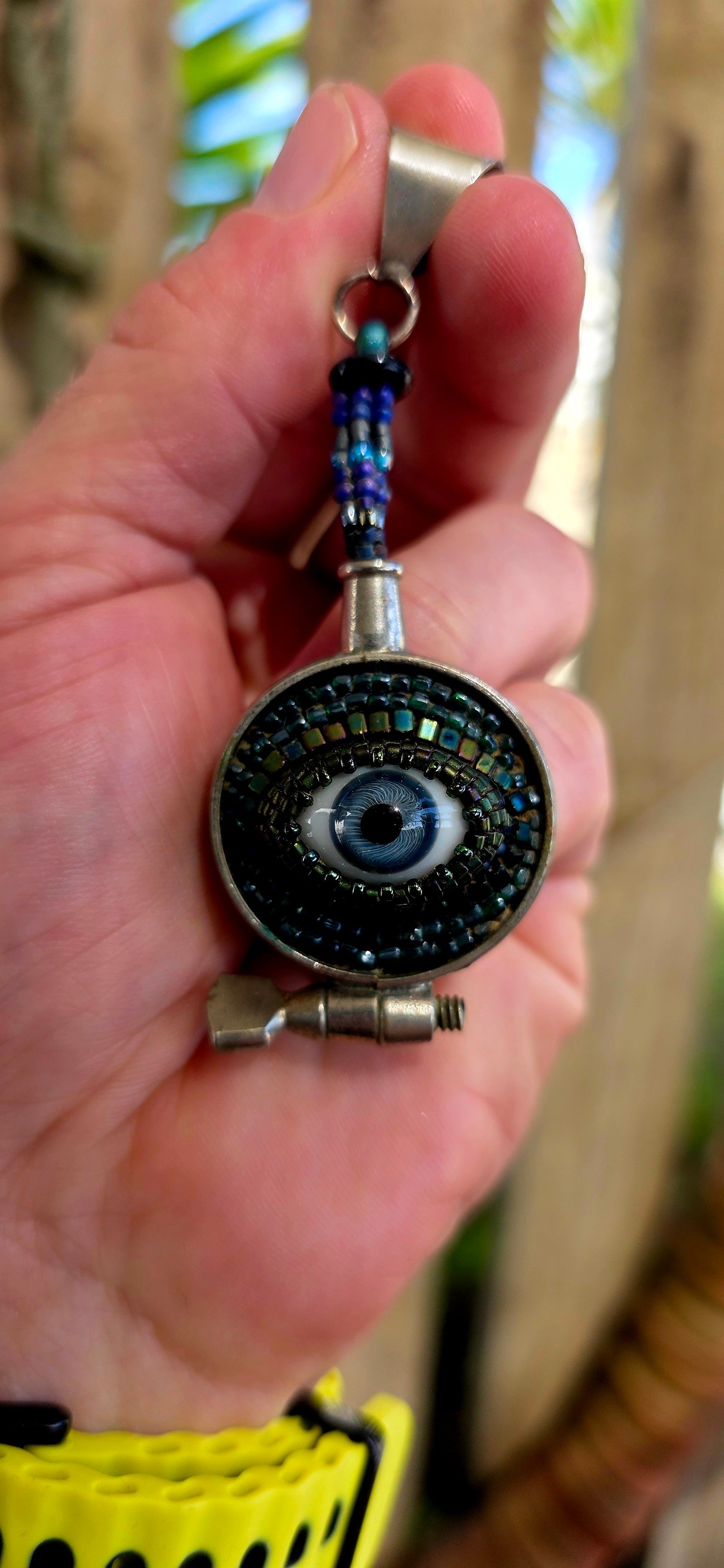 How insanely cool is this piece!! A truly one-of-a-kind artisan-made pendant, blending curiosity, symbolism, and craftsmanship into something that feels both mystical and slightly surreal.