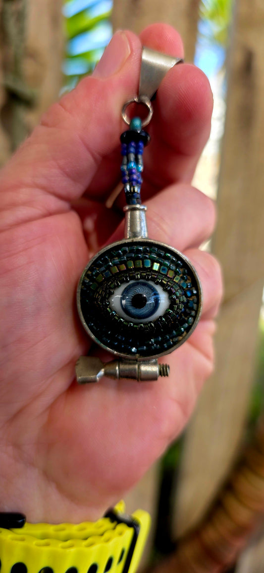 How insanely cool is this piece!! A truly one-of-a-kind artisan-made pendant, blending curiosity, symbolism, and craftsmanship into something that feels both mystical and slightly surreal.