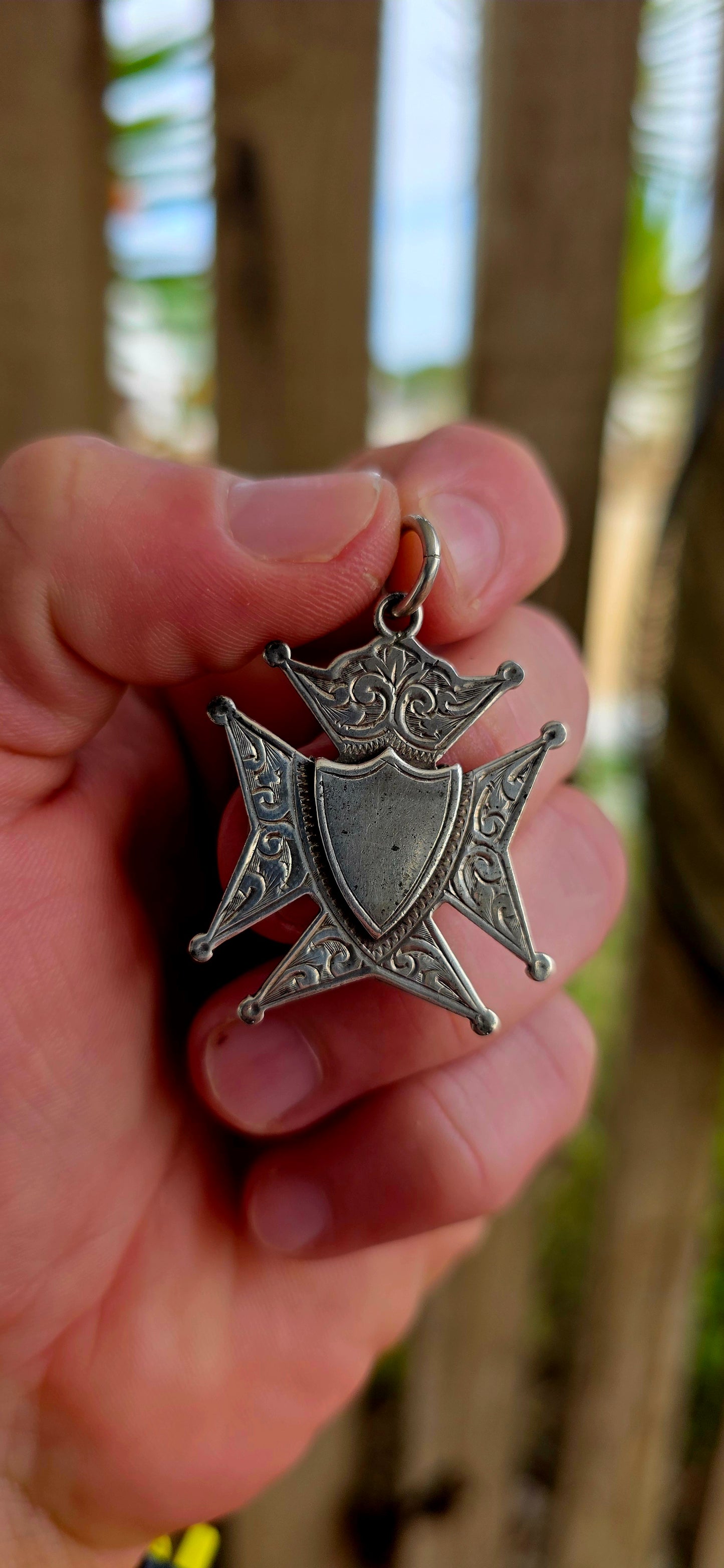 A substantial antique Hallmarked sterling silver fob pendant, fully hallmarked for Birmingham, 1918, and crafted by H.W. Ashford & Co — a respected name in English silversmithing.