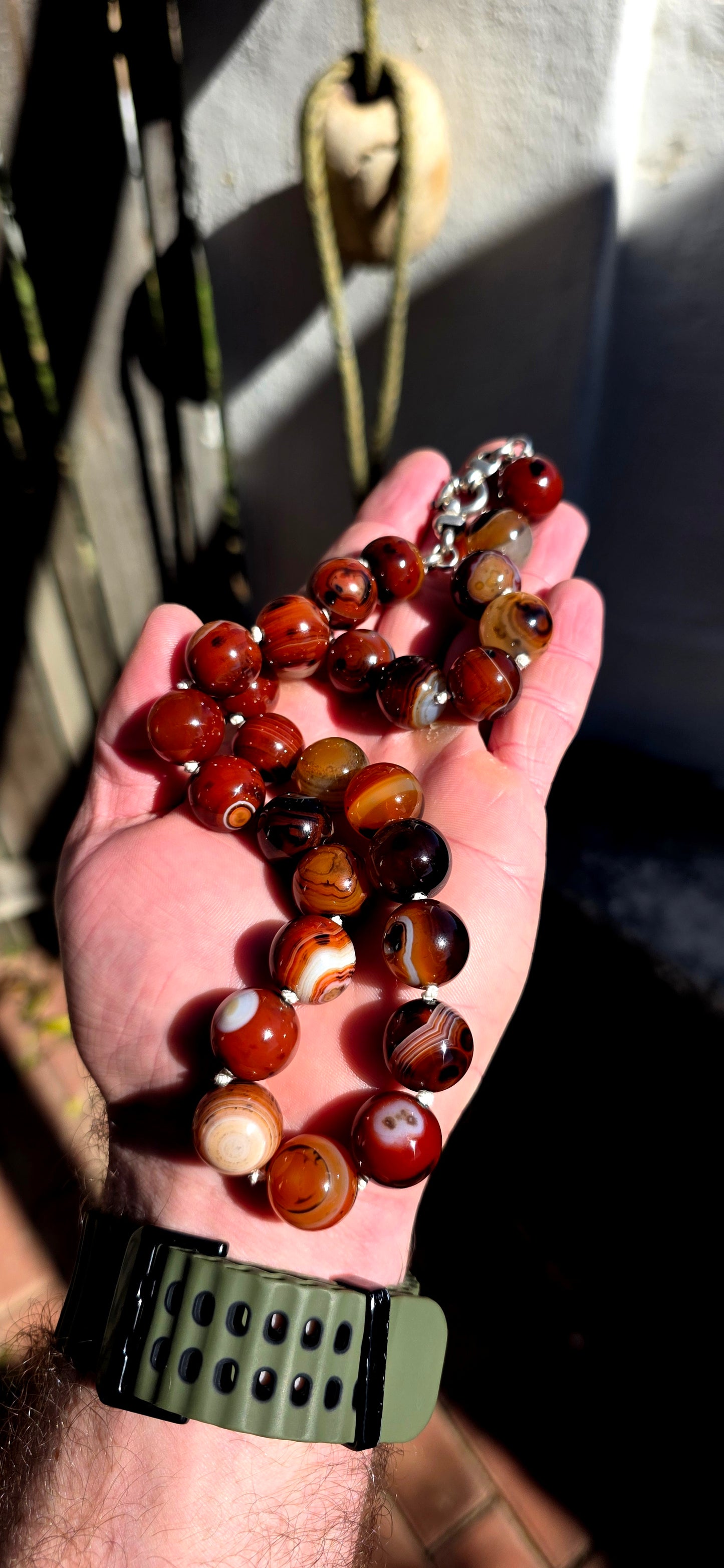This one has serious presence… a bold, earthy, almost ancient-feeling necklace that speaks straight to lovers of natural stone and powerful statement pieces.