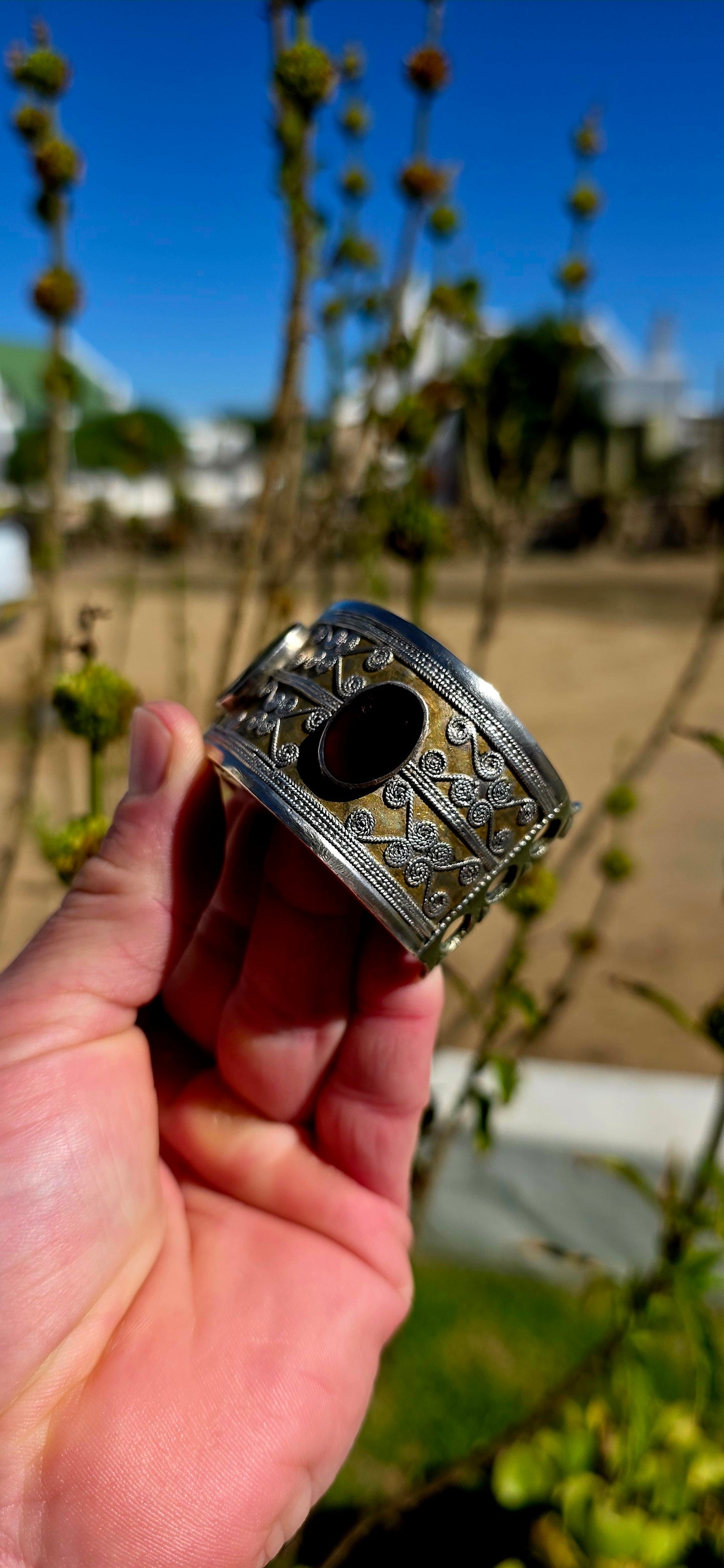 A commanding, museum-worthy example of early 20th-century nomadic jewellery, this extraordinary cuff comes from the legendary Tekke tribe of Turkmenistan (circa 1920s).