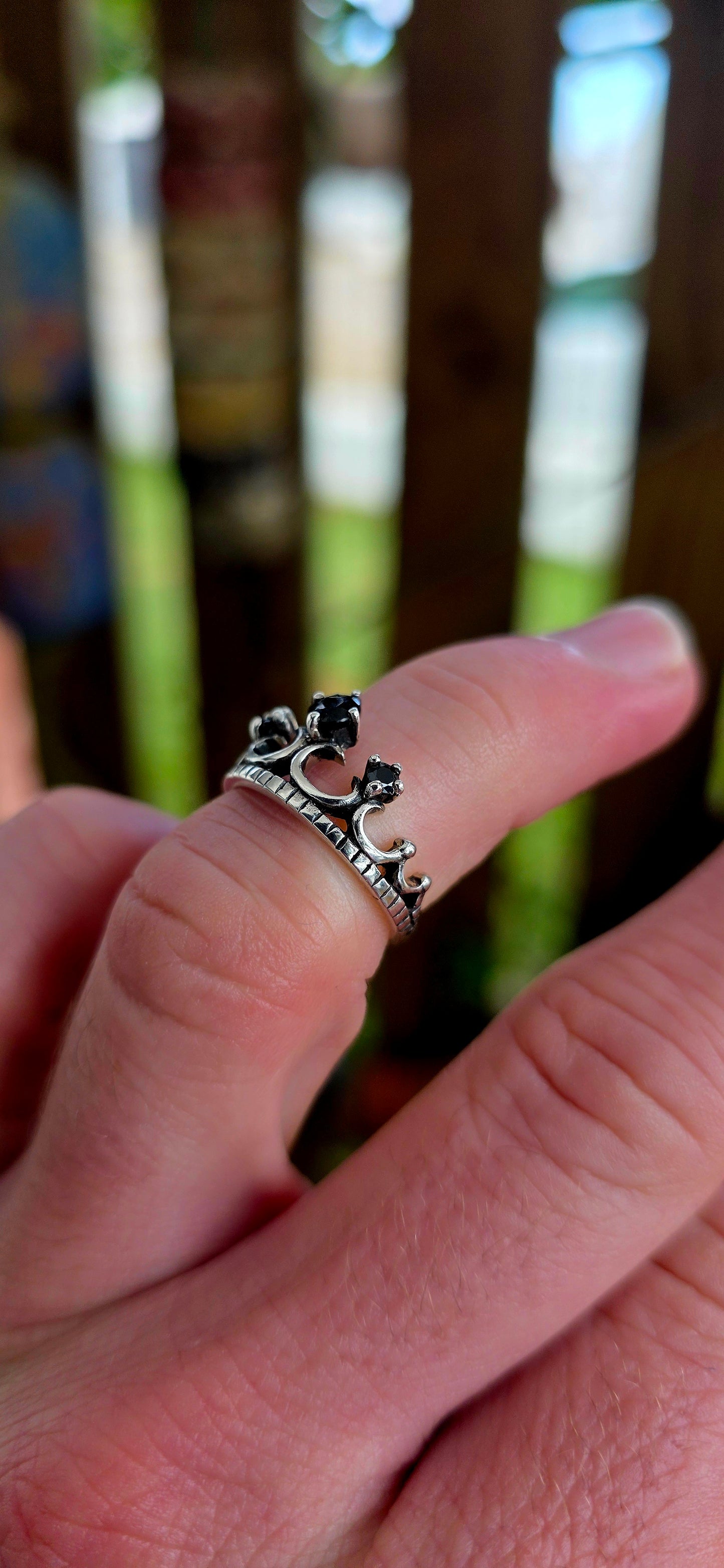 A ring fit for royalty… but make it dark, dramatic, and unapologetically bold.