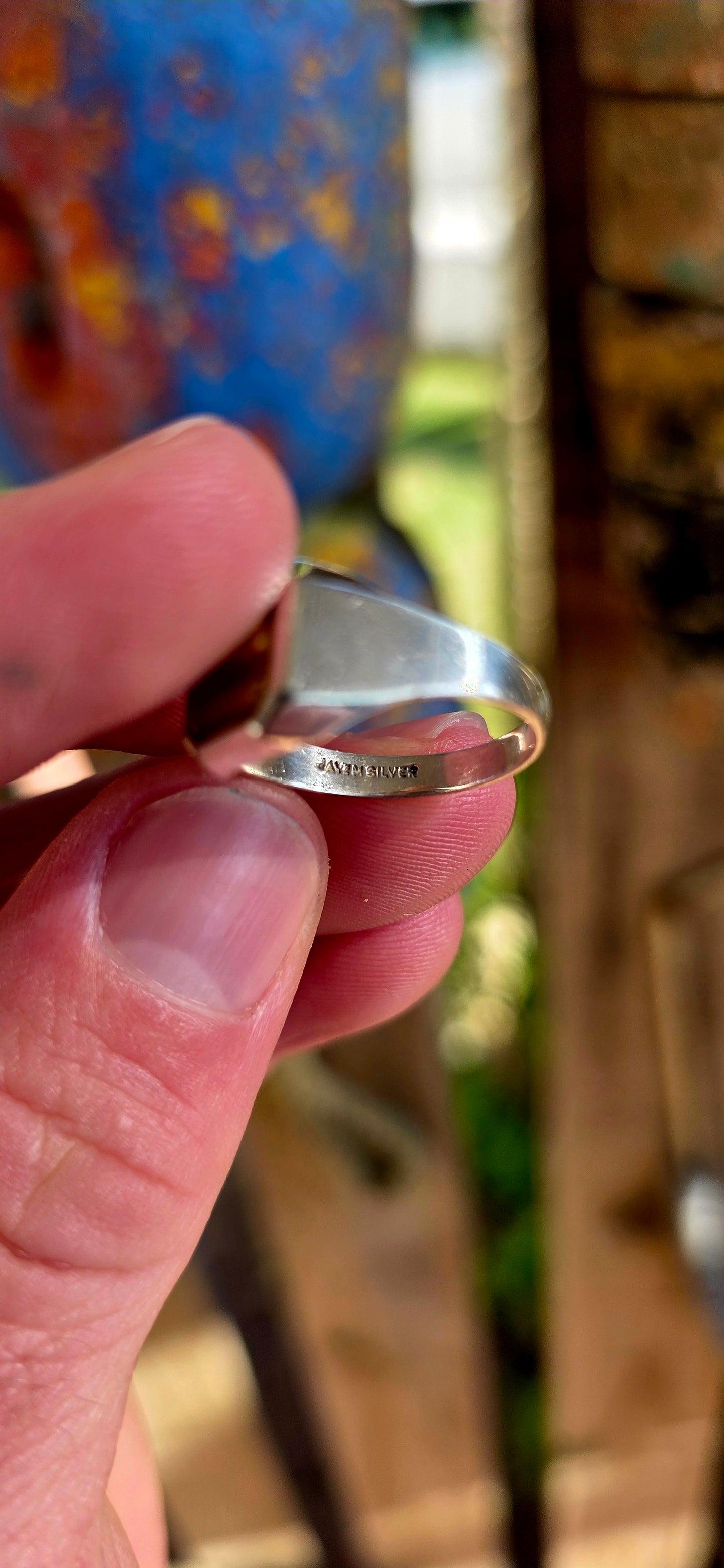 A striking vintage mid-century designer signet ring by South African jewellery maker Jayem, dating to circa 1970s.