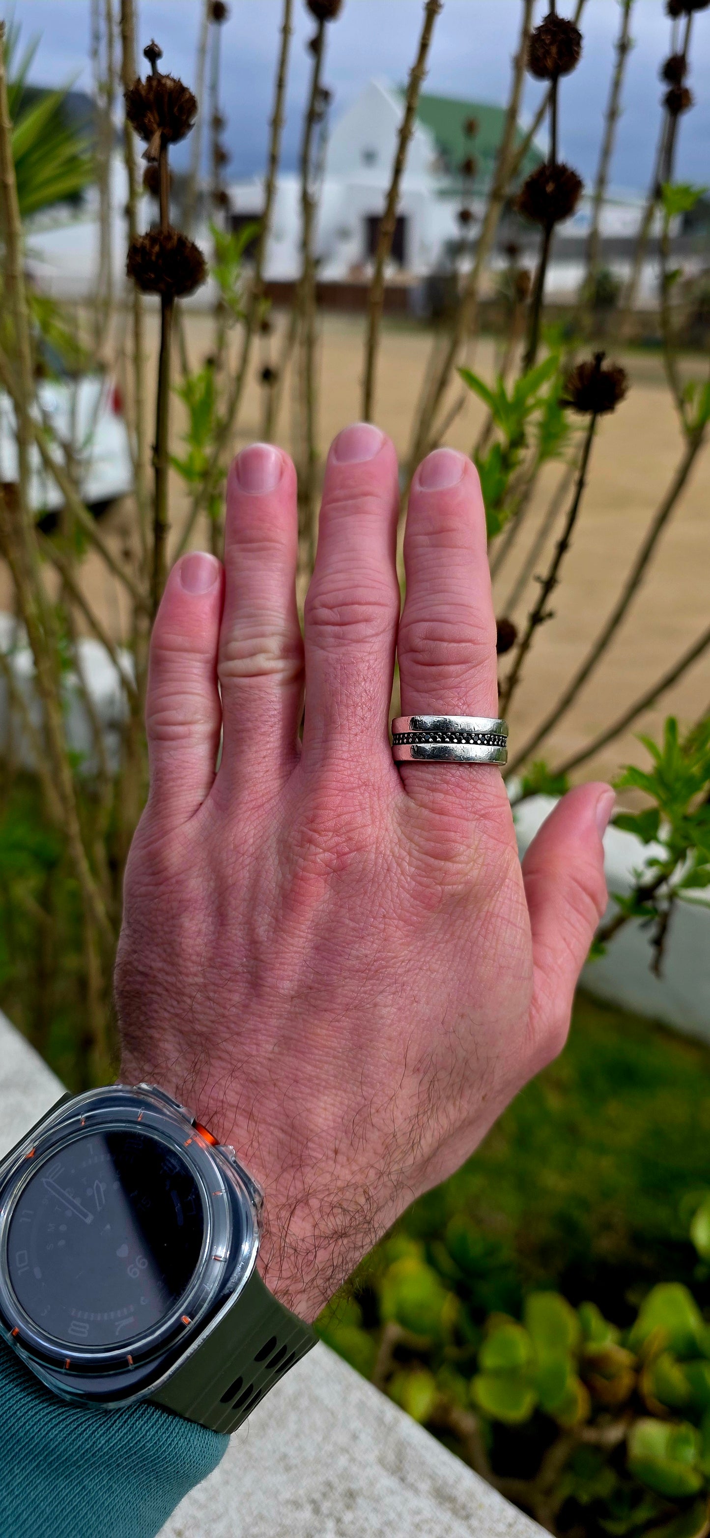 Bold, weighty, and unmistakably masculine — this striking vintage designer ring by Thomas Sabo perfectly captures the brand's signature rock-and-roll luxury aesthetic.