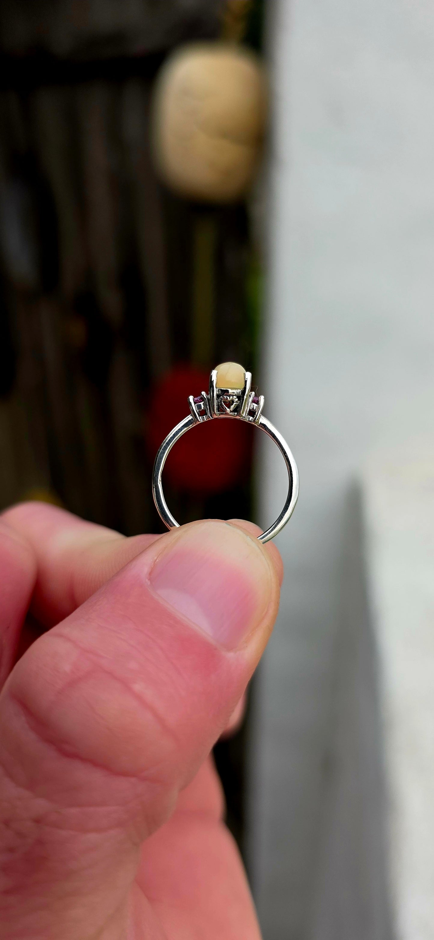 Delicate, romantic and wonderfully whimsical... Enchanting sterling silver trilogy ring.