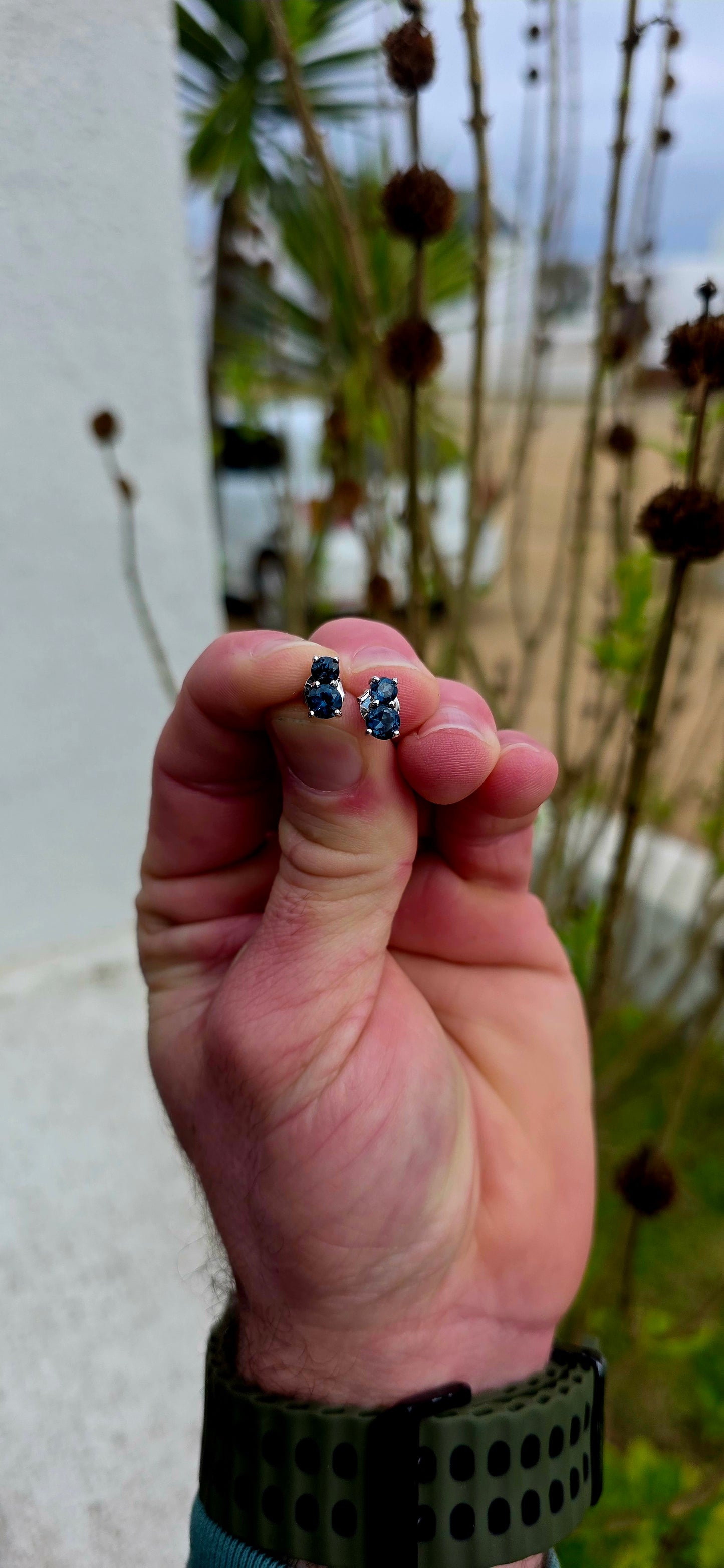 Simple, classical and stylish... these sterling silver double-stud earrings prove that sometimes the most elegant designs are also the most wearable.