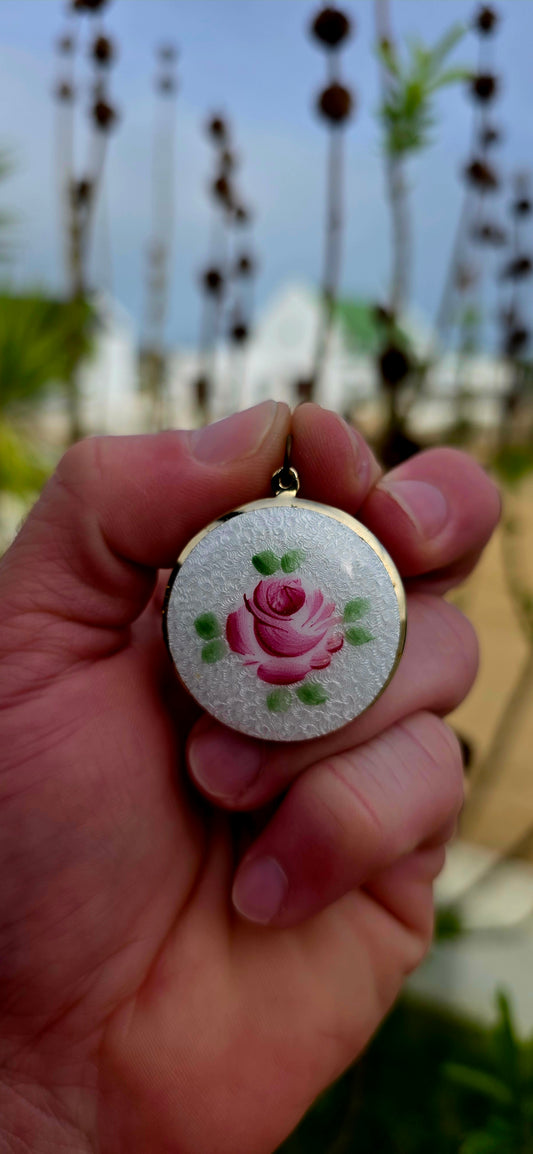 A wonderfully romantic piece from the golden age of vintage costume jewellery, this generously sized circa 1950s pendant captures all the charm and femininity of mid-century design.