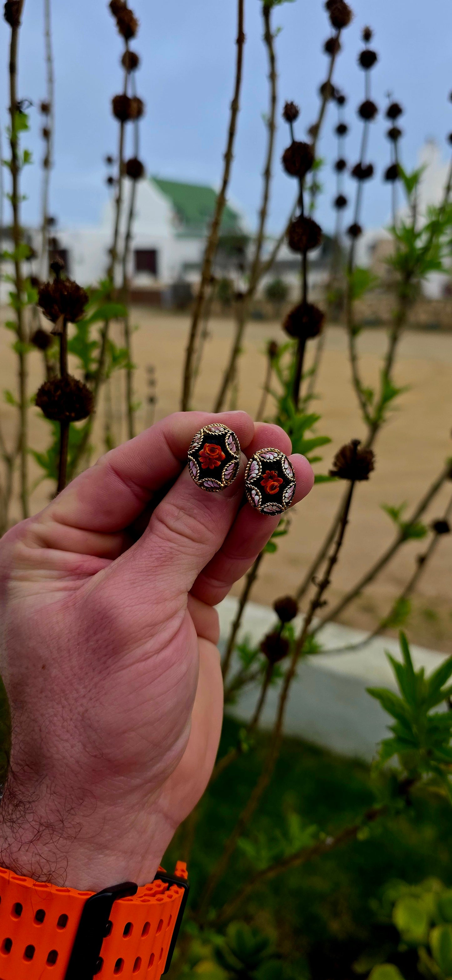 A wonderfully charming vintage jewellery suite dating to the 1970s, featuring a beautifully detailed micro mosaic brooch accompanied by its original matching clip-on earrings.
