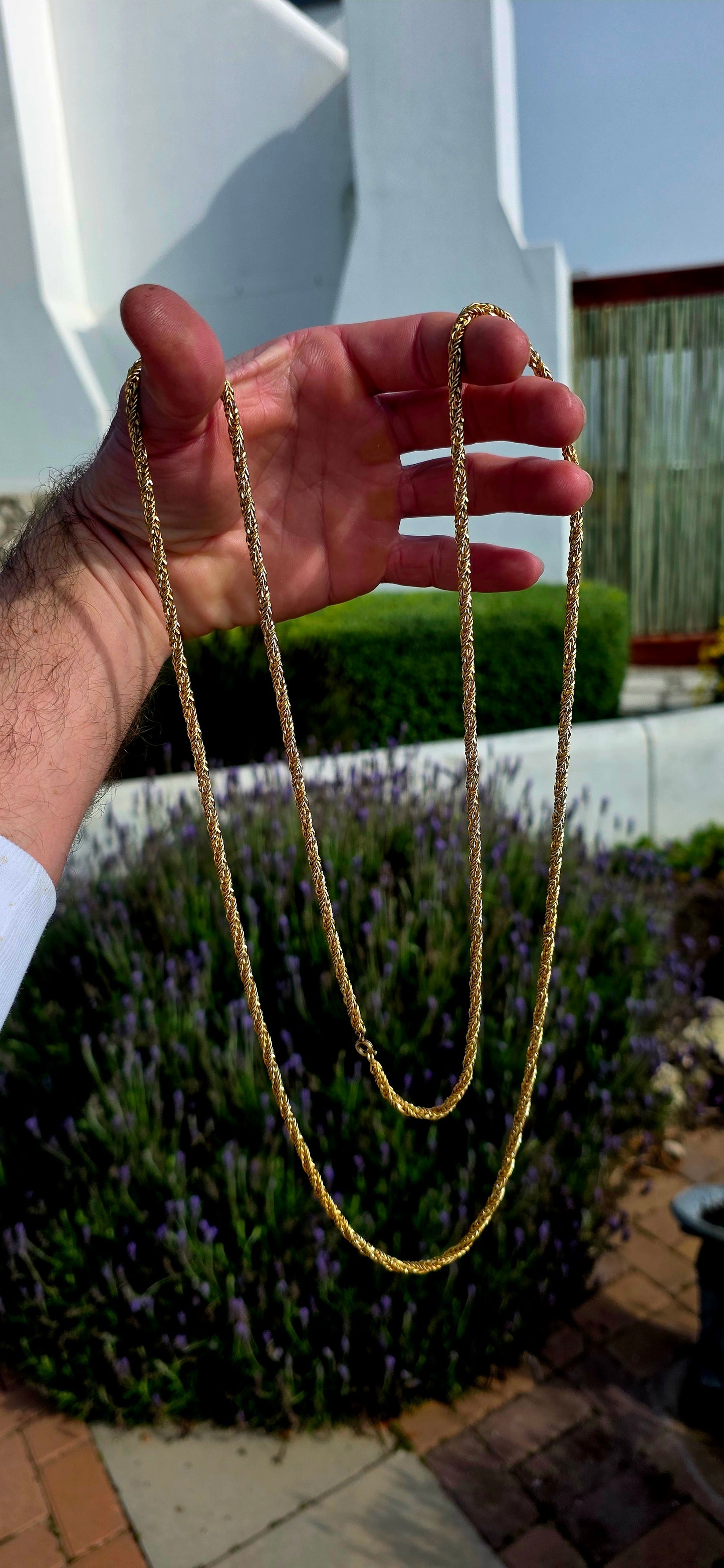 Crafted in a rich gold-plated finish, this beautiful vintage rope chain features an intricate twisted wave rope design that catches the light from every angle, creating a luxurious golden shimmer with every movement.