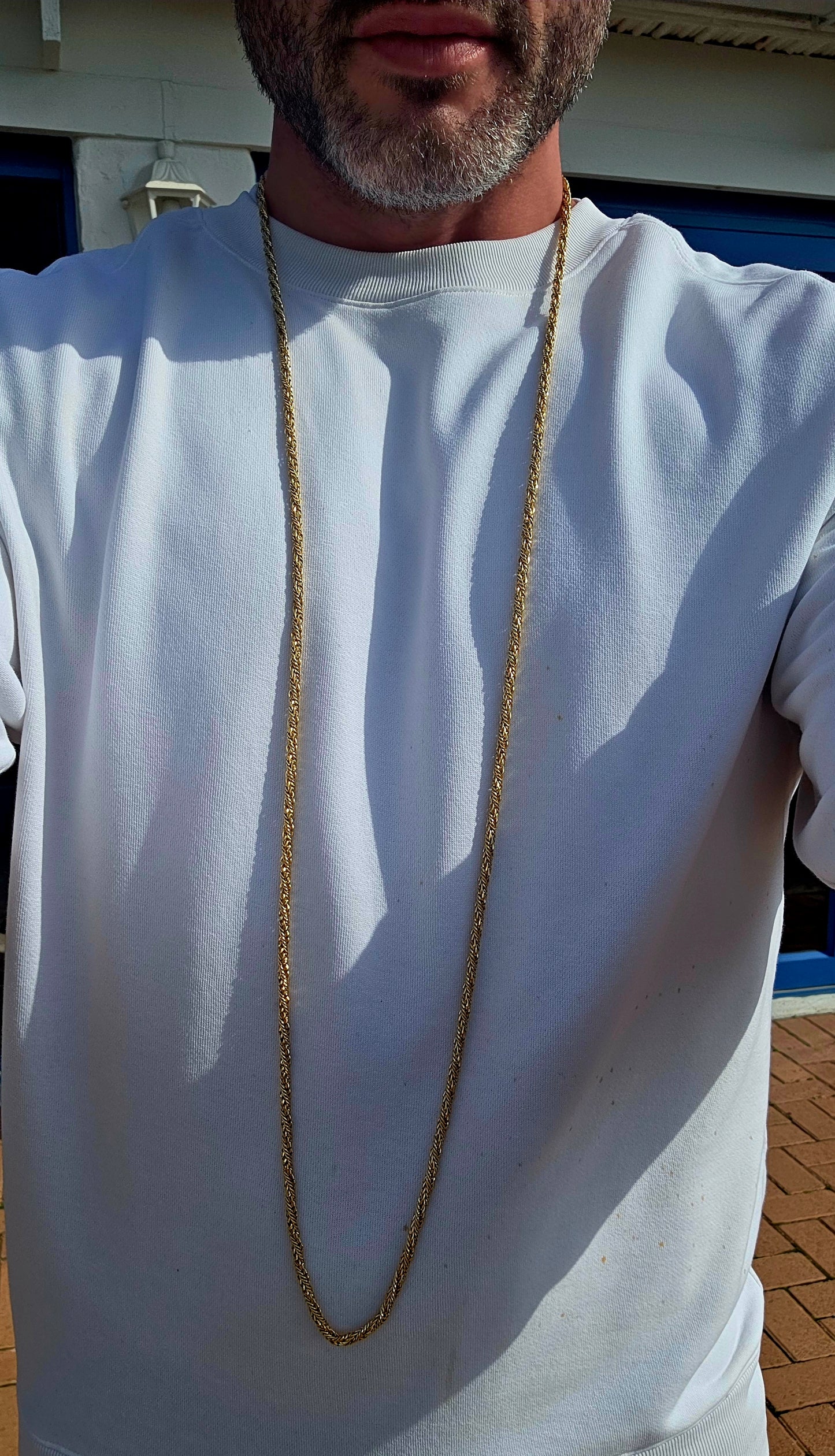 Crafted in a rich gold-plated finish, this beautiful vintage rope chain features an intricate twisted wave rope design that catches the light from every angle, creating a luxurious golden shimmer with every movement.