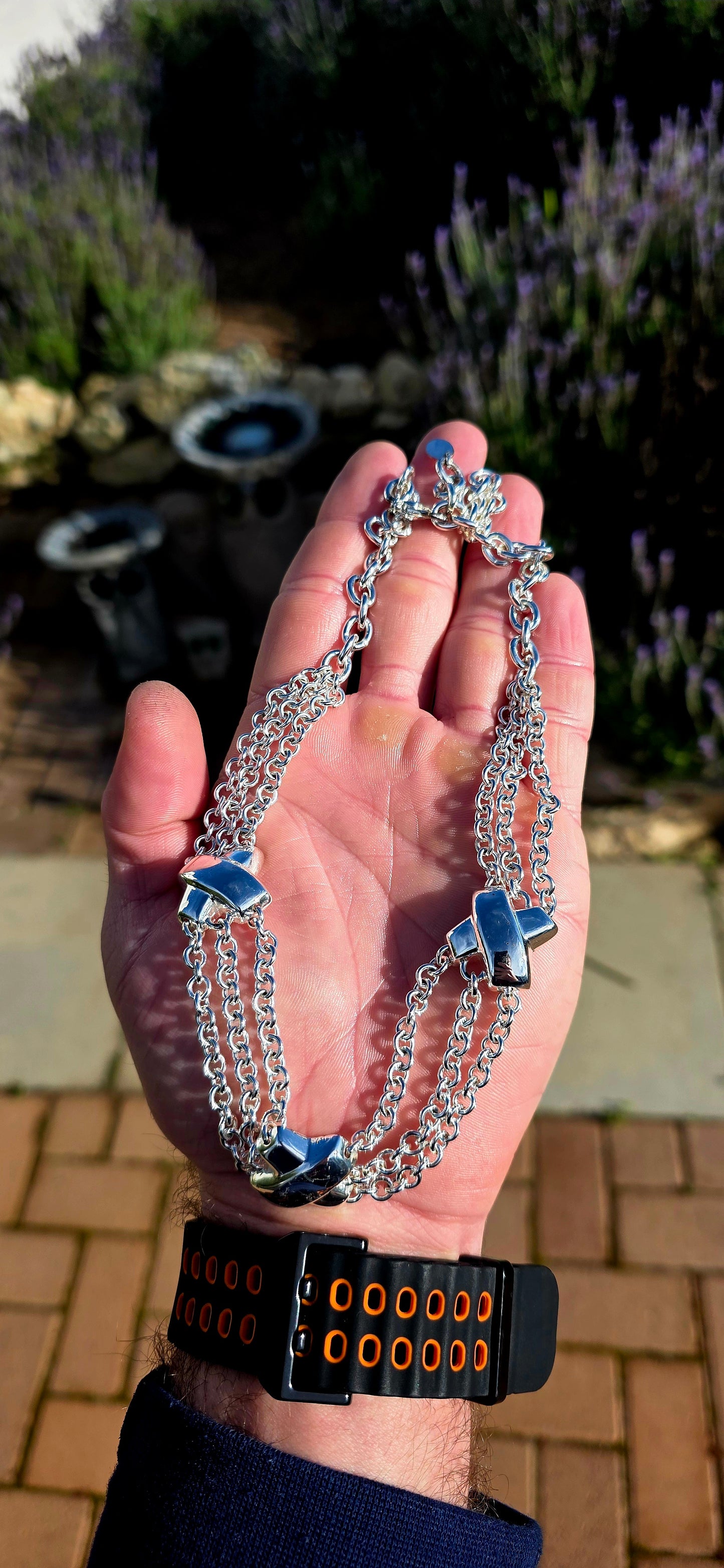 This striking vintage designer necklace is a beautiful example of the modernist jewellery that made Erwin Pearl an internationally celebrated name.