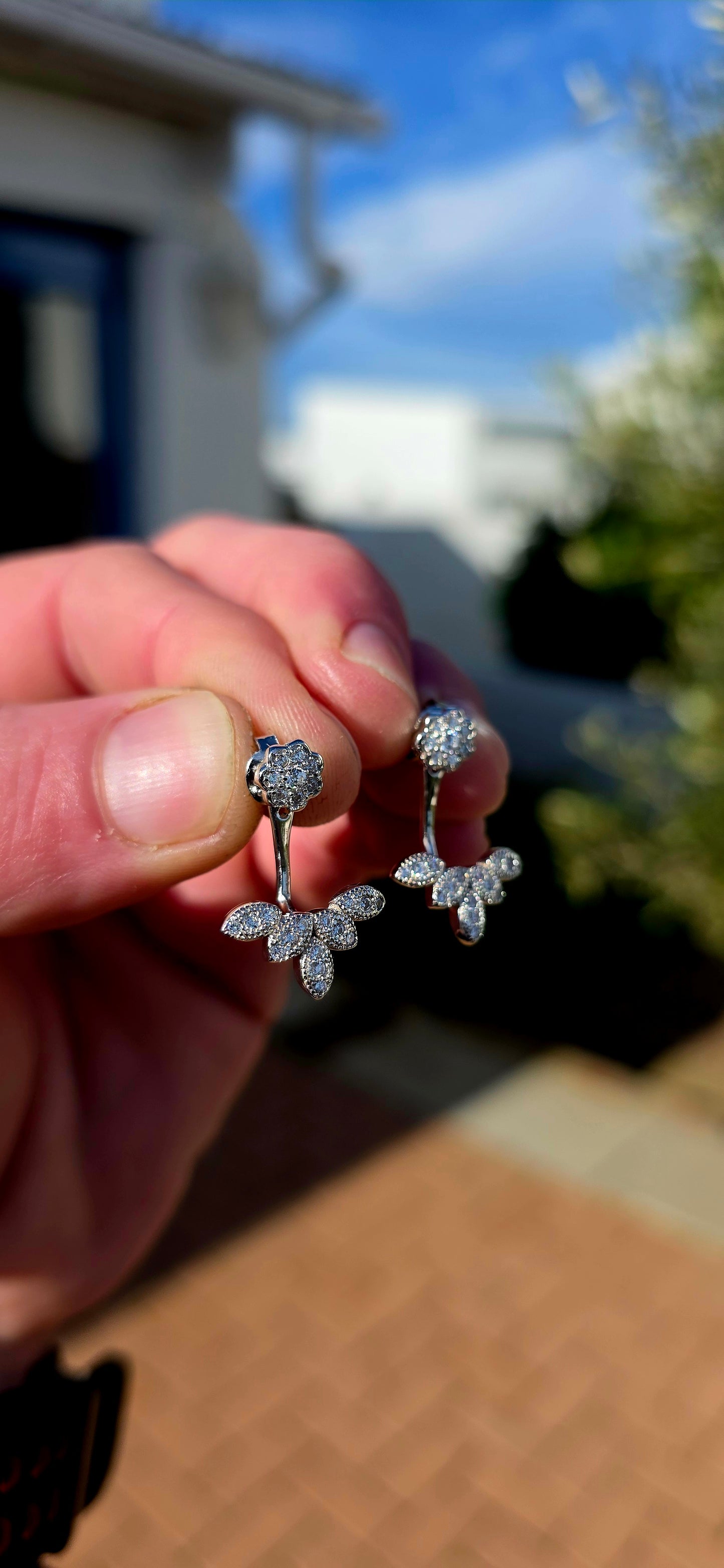 Two earrings... two completely different looks!