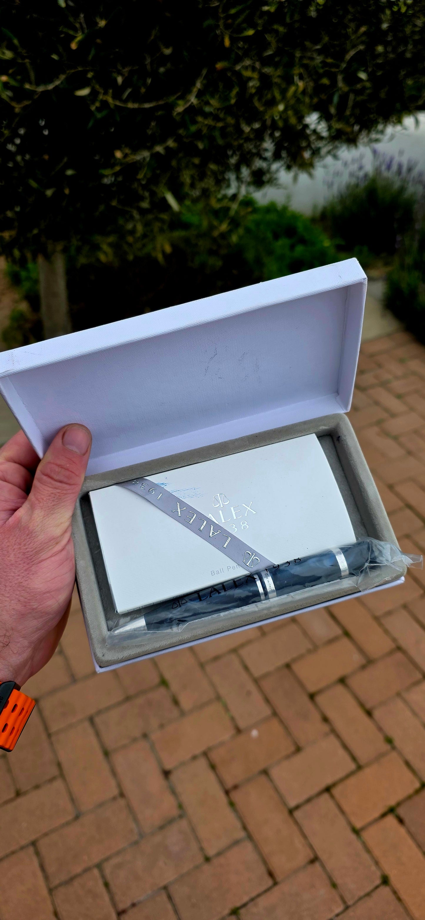 Elegant, refined and unmistakably Italian... this beautifully presented Lalex 1938 ballpoint pen is a sophisticated writing instrument that blends classical design with exceptional craftsmanship.