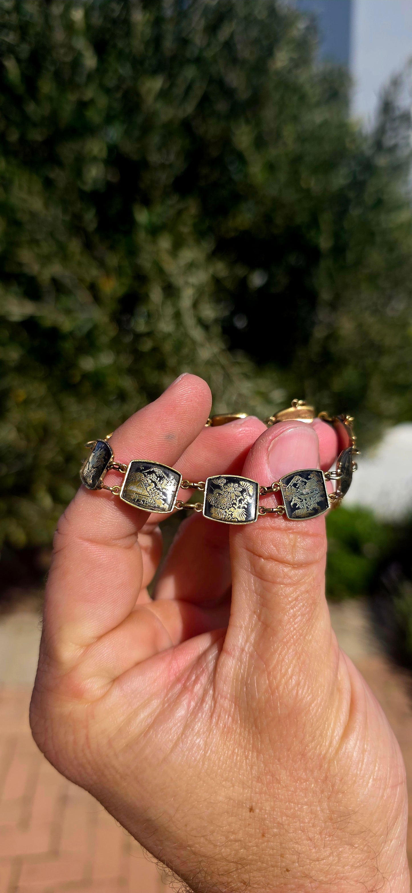 There is something truly captivating about Japanese Damascene jewellery... each tiny panel is a miniature work of art, telling a story through intricate scenes crafted with remarkable precision.