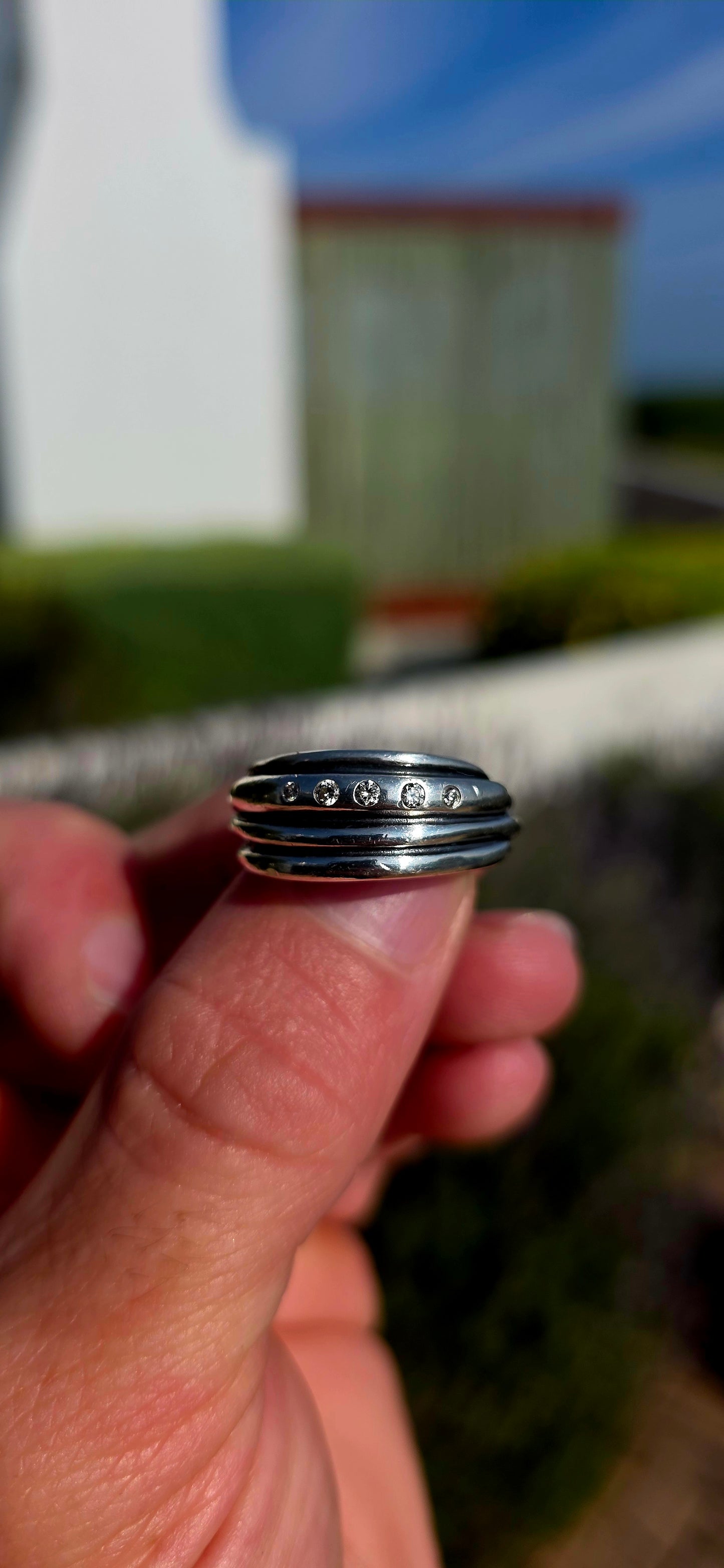 Bold, sculptural and stylish... this retired early Pandora designer ring is a beautiful example of the brand's iconic Scandinavian aesthetic.