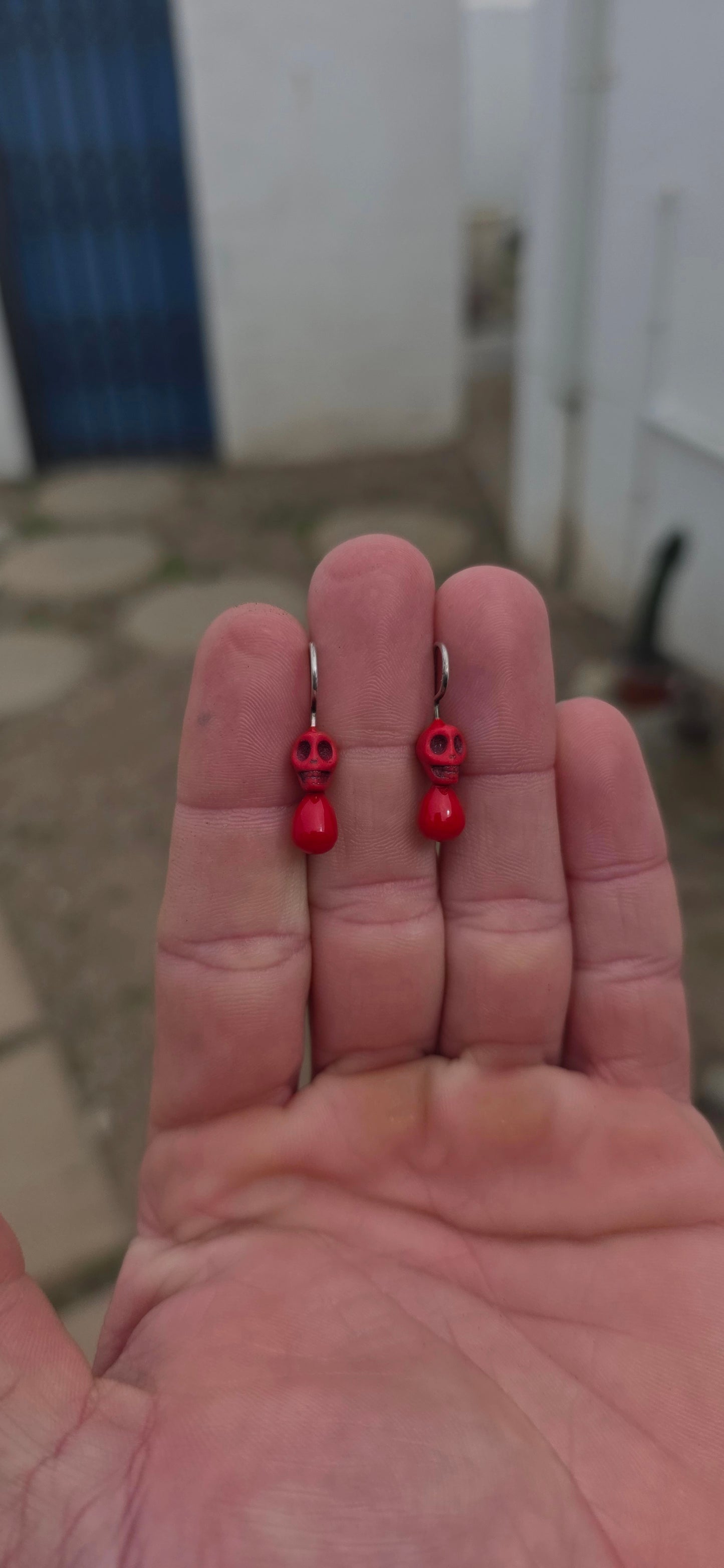 How fabulously quirky are these!! A wonderfully playful pair of contemporary South African designer earrings by Geraldine Fenn, combining a little macabre humour with a gorgeous pop of bright red.