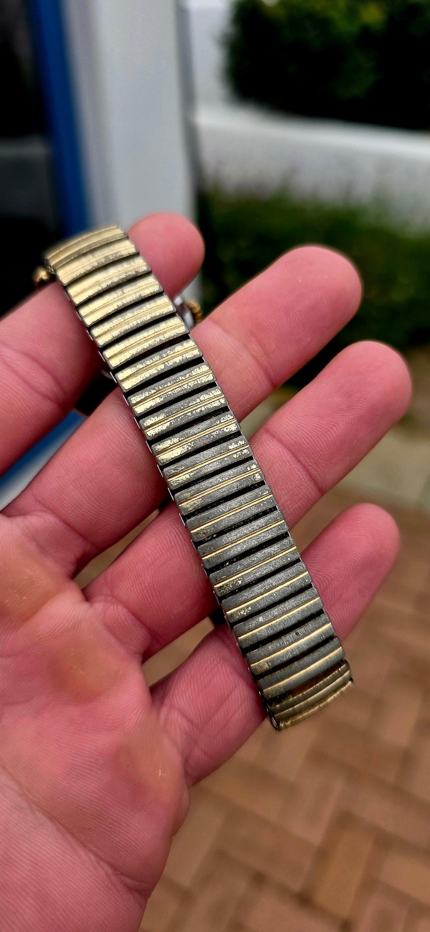 Now here’s a fabulous old boy with plenty of life left in him!  A genuine vintage Omega Seamaster Automatic, featuring a classic gold-plated case, champagne/silver-toned dial, applied baton hour markers, sweep seconds hand and date window at 3 o’clock.