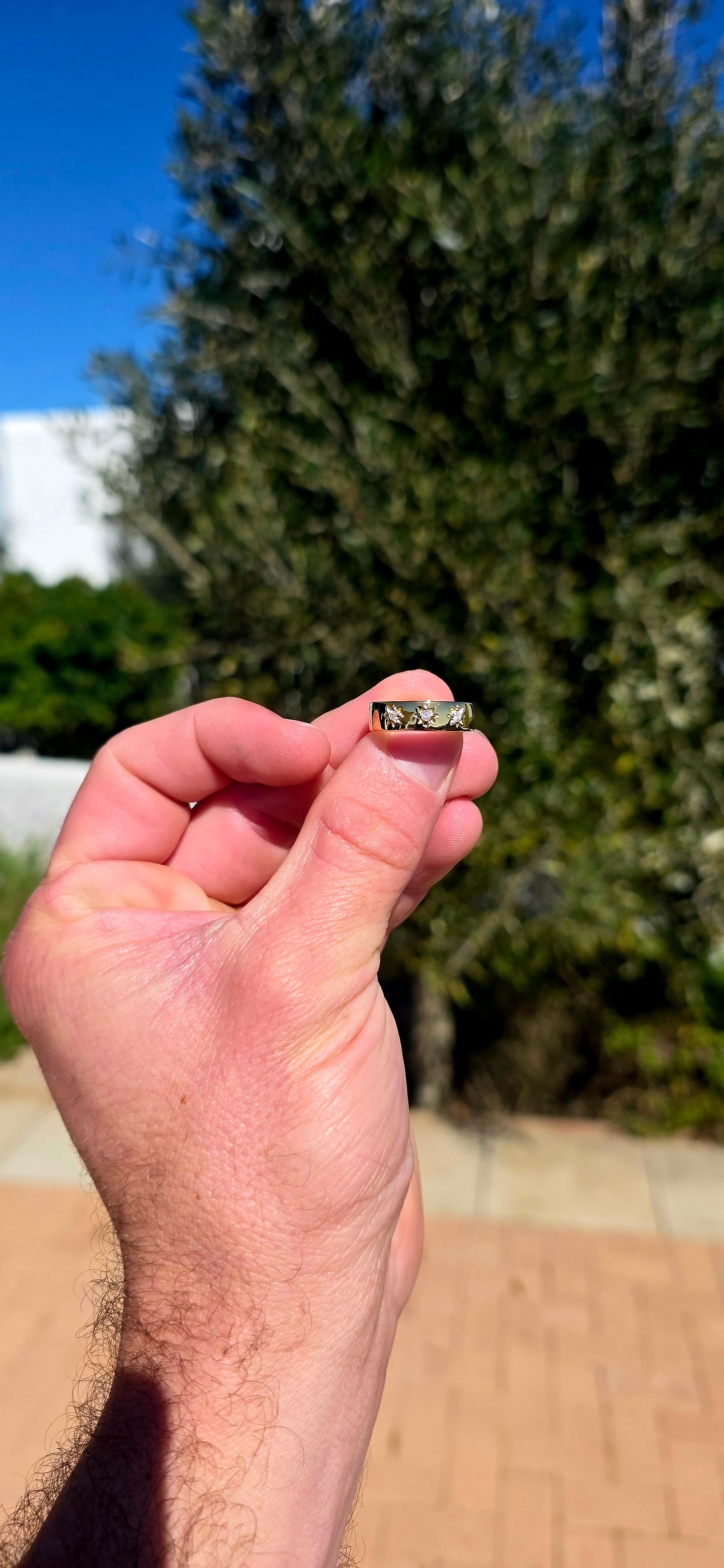 This striking unisex Victorian-revival gypsy ring is crafted in solid sterling silver and finished in a rich, buttery layer of 18ct yellow gold plating, giving the band a glowing, antique-gold warmth that feels both classic and enduring.
