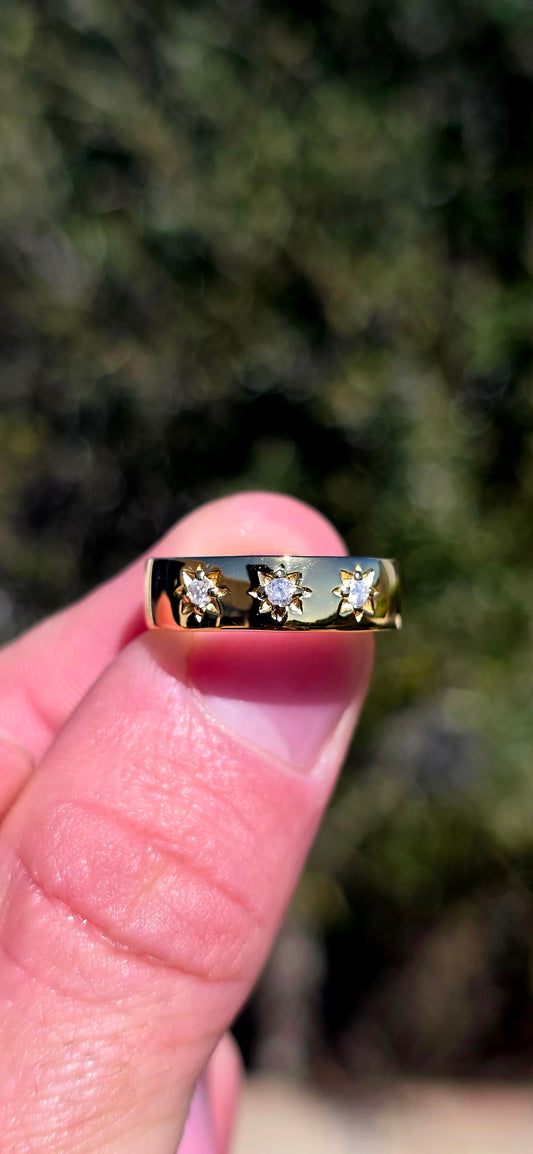 This striking unisex Victorian-revival gypsy ring is crafted in solid sterling silver and finished in a rich, buttery layer of 18ct yellow gold plating, giving the band a glowing, antique-gold warmth that feels both classic and enduring.