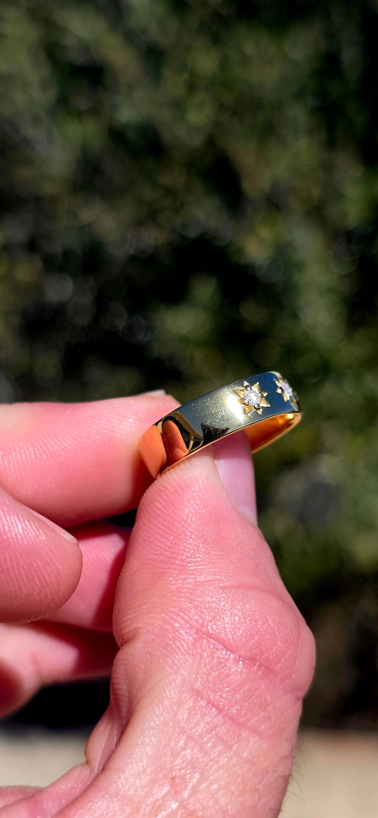 This striking unisex Victorian-revival gypsy ring is crafted in solid sterling silver and finished in a rich, buttery layer of 18ct yellow gold plating, giving the band a glowing, antique-gold warmth that feels both classic and enduring.