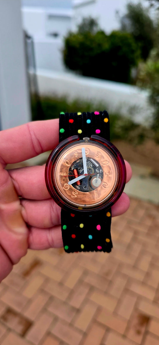 Now THIS is a fabulously fun piece of 1990s Swatch nostalgia — and one for the serious Swatch collector!