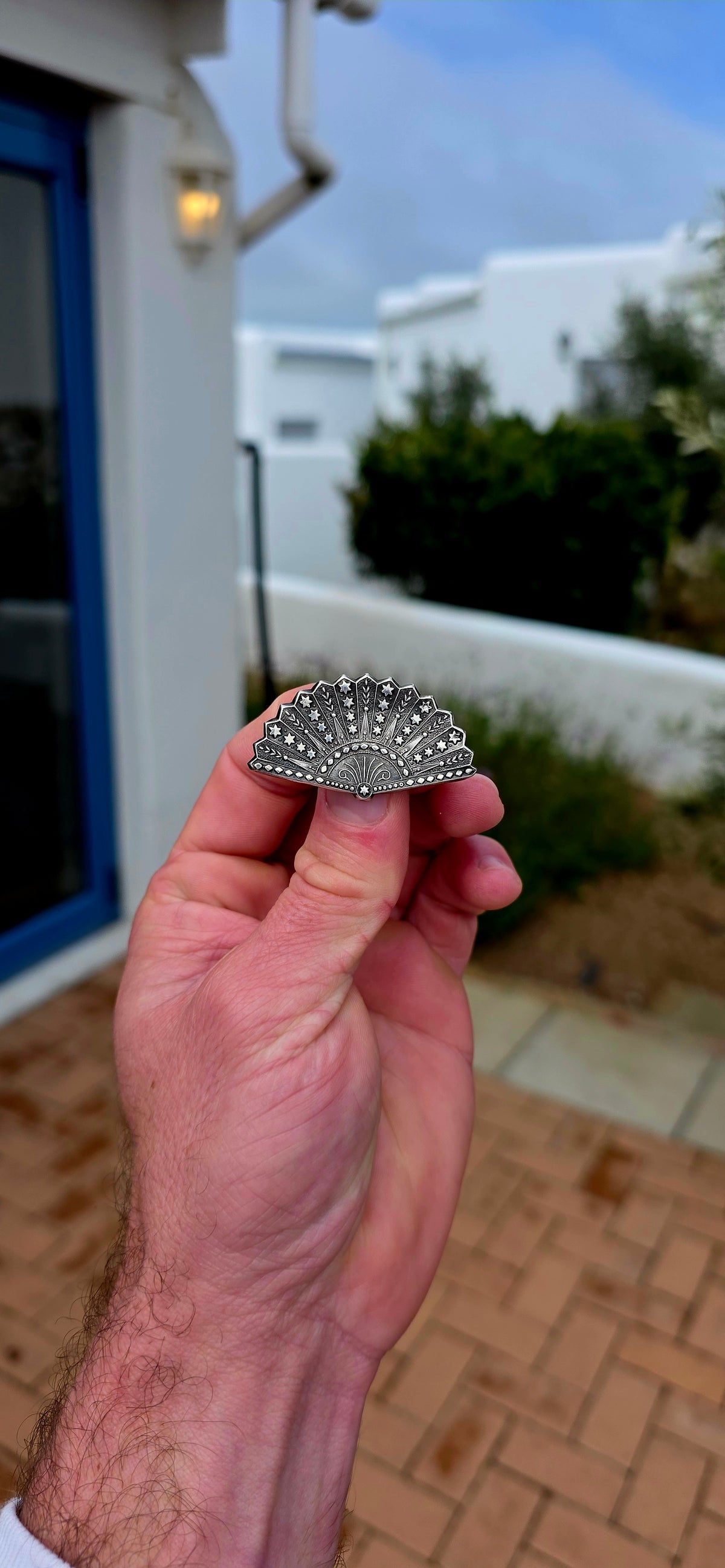 Ohhh this is a BEAUTIFUL little piece of Victorian silver! An antique circa 1876 sterling silver brooch, wonderfully fashioned as an open folding fan and covered from edge to edge in intricate embossed and engraved decoration.