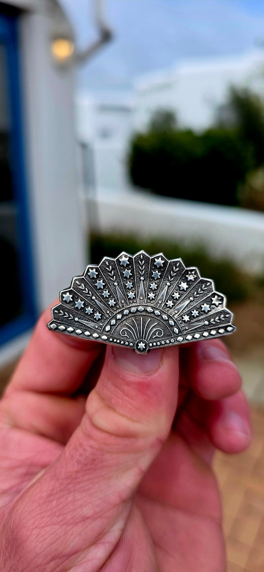 Ohhh this is a BEAUTIFUL little piece of Victorian silver! An antique circa 1876 sterling silver brooch, wonderfully fashioned as an open folding fan and covered from edge to edge in intricate embossed and engraved decoration.
