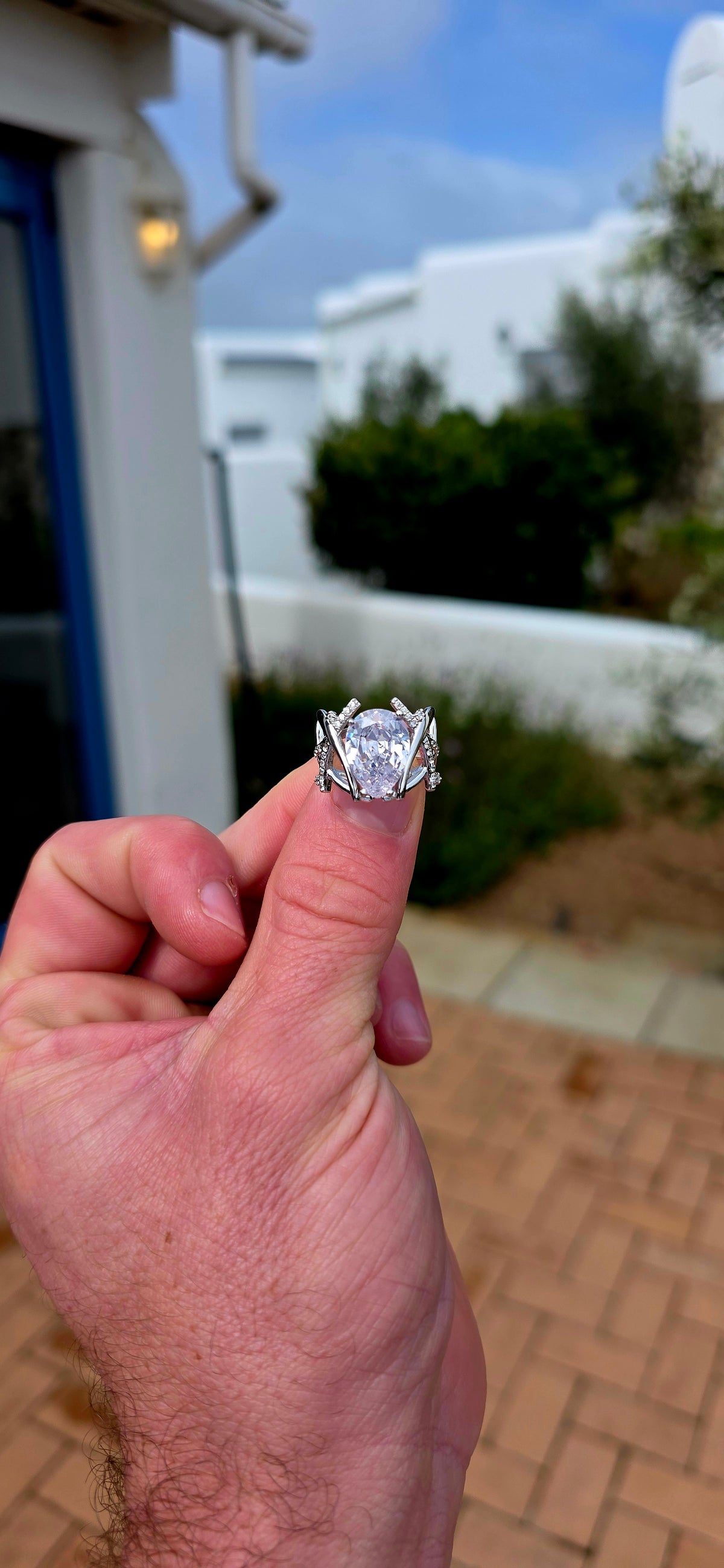 Now THIS is a ring that absolutely refuses to be subtle! A fabulous chunky modernist sterling silver dress ring, built around one seriously impressive statement stone.