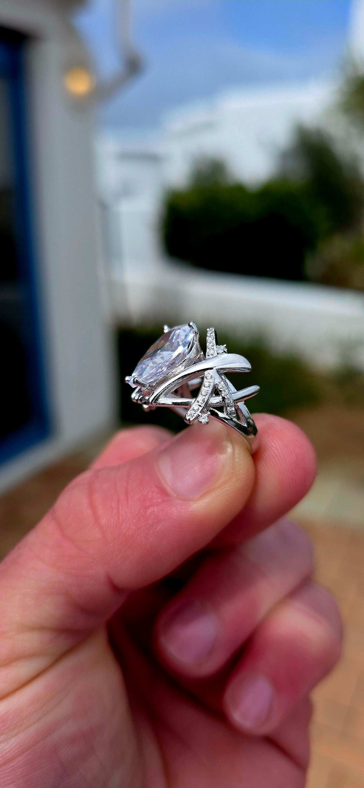 Now THIS is a ring that absolutely refuses to be subtle! A fabulous chunky modernist sterling silver dress ring, built around one seriously impressive statement stone.