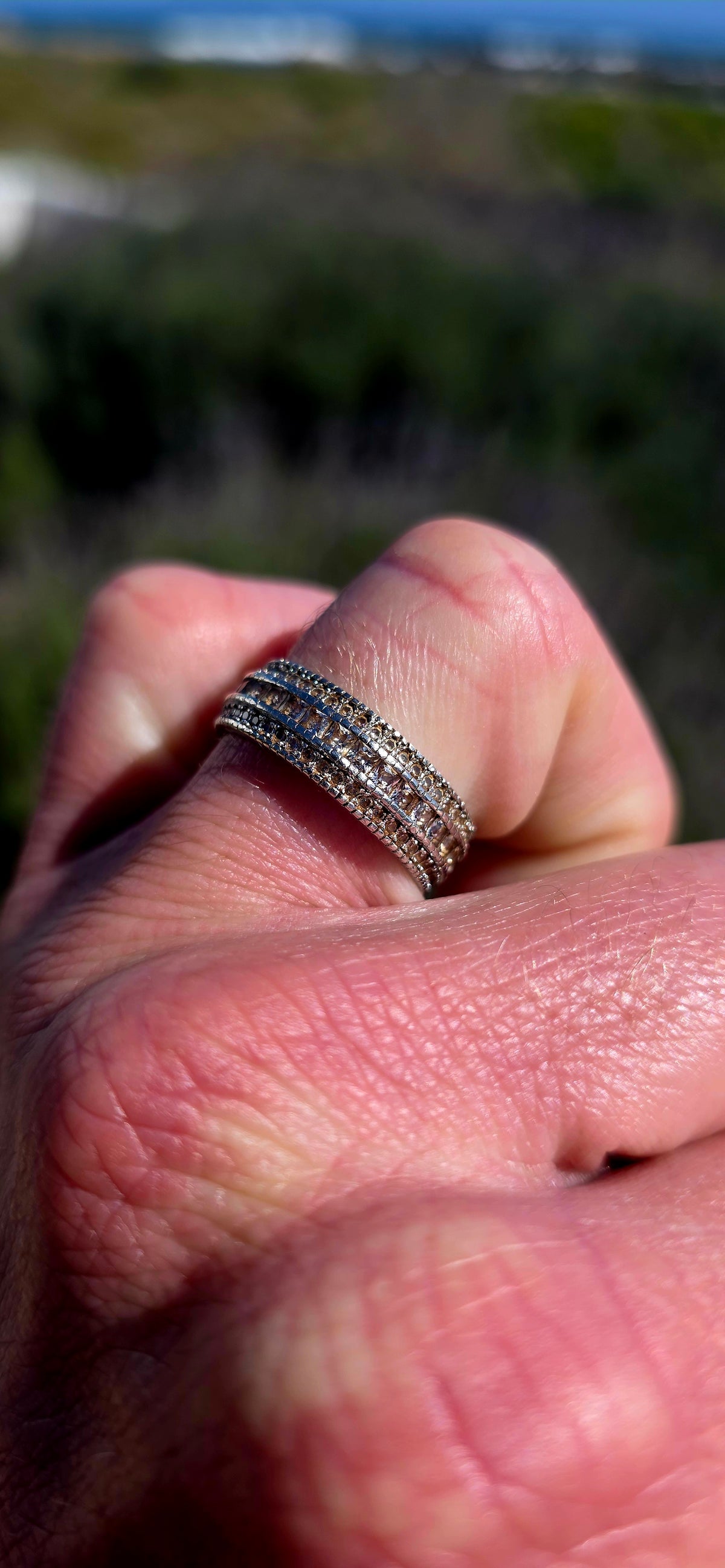Chunky, contemporary and beautifully UNISEX — this sterling silver full-eternity band is ALL about sparkle!