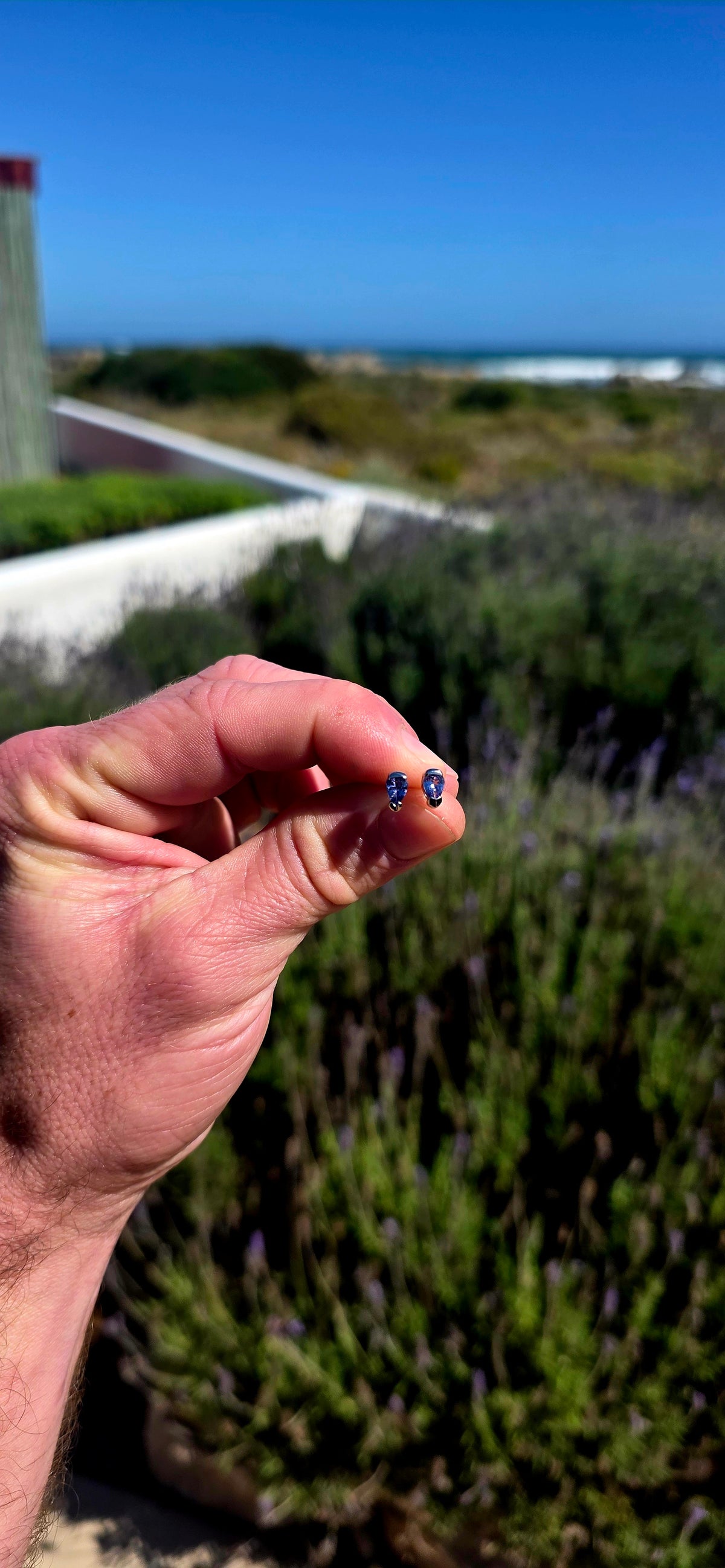 Minimalistic, sleek and beautifully UNISEX — these little tanzanite studs are all about letting that fabulous gemstone do the talking!