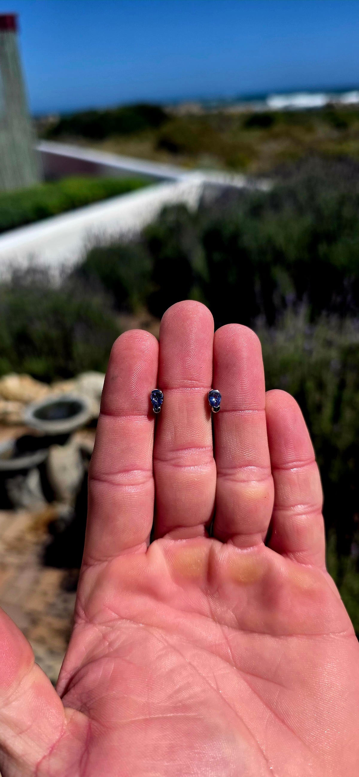 Minimalistic, sleek and beautifully UNISEX — these little tanzanite studs are all about letting that fabulous gemstone do the talking!
