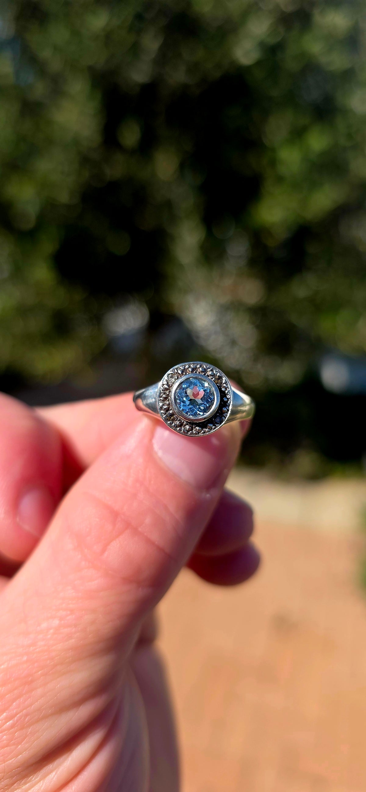 Absolutely gorgeous Vintage Modernist-style Sterling Silver Halo Ring, featuring the prettiest icy blue gemstone centre!!