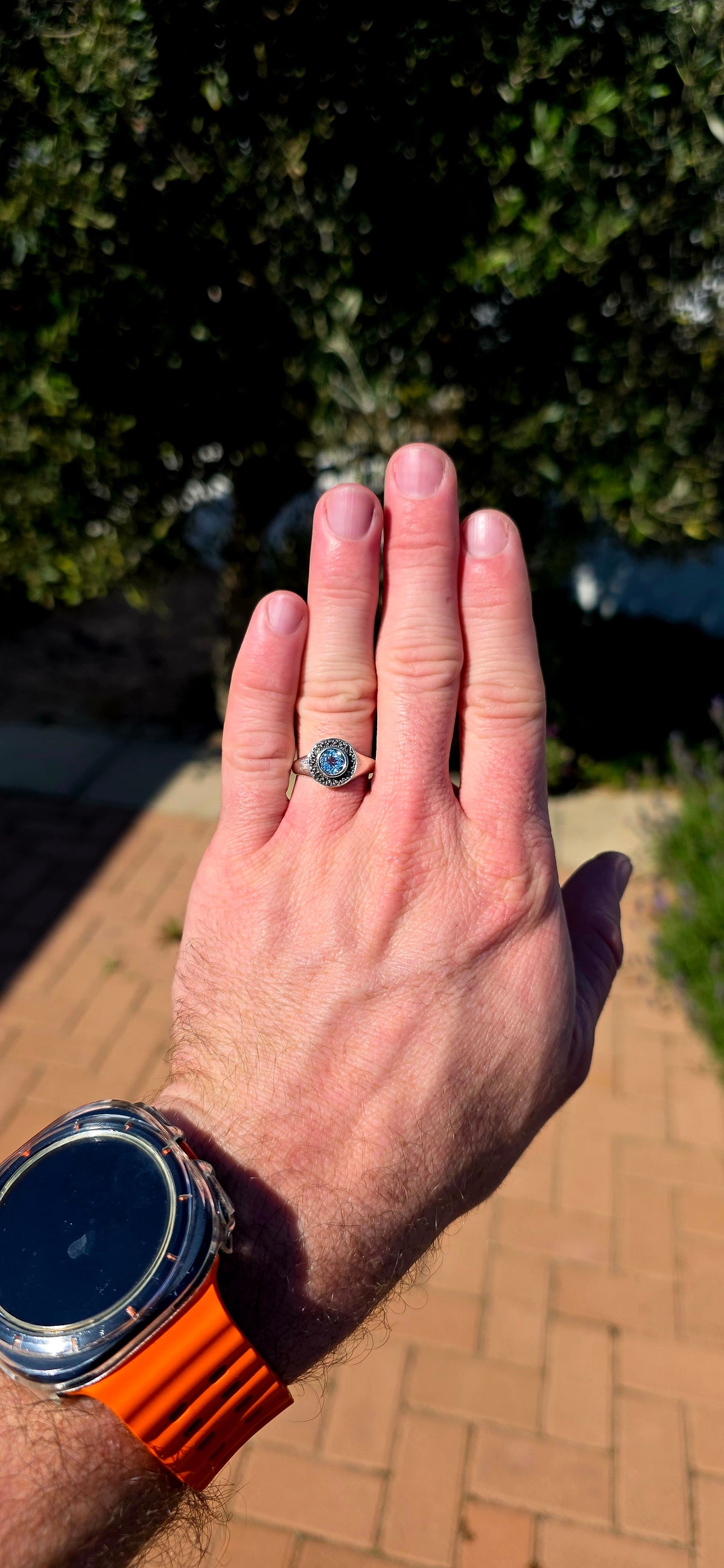 Absolutely gorgeous Vintage Modernist-style Sterling Silver Halo Ring, featuring the prettiest icy blue gemstone centre!!